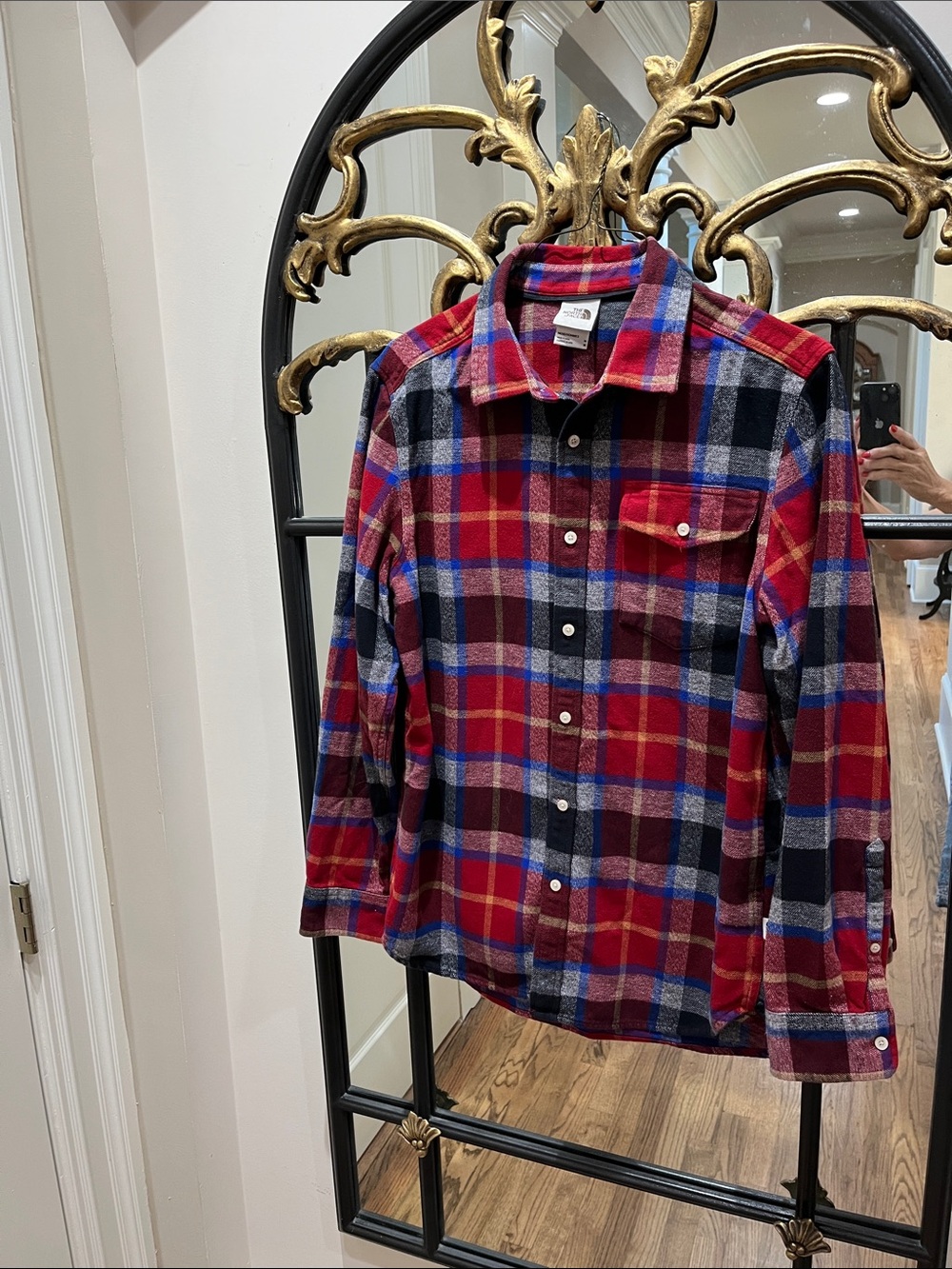 Men’s North Face flannel Button Down Shirt
